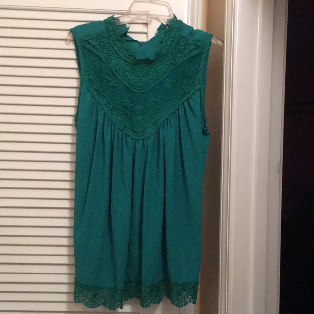 “KELLY GREEN BLOUSE”